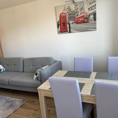 Apartament Z Widokiem เยเลเนียกูรา ภายนอก รูปภาพ