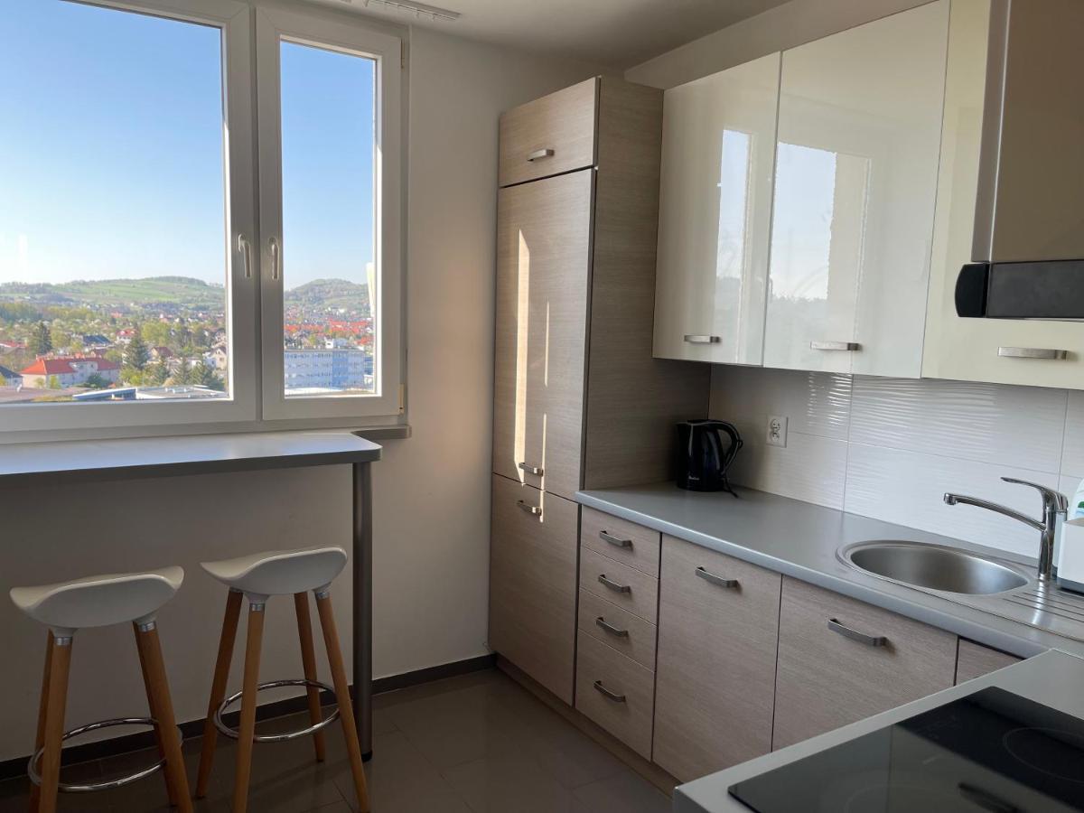 Apartament Z Widokiem เยเลเนียกูรา ภายนอก รูปภาพ