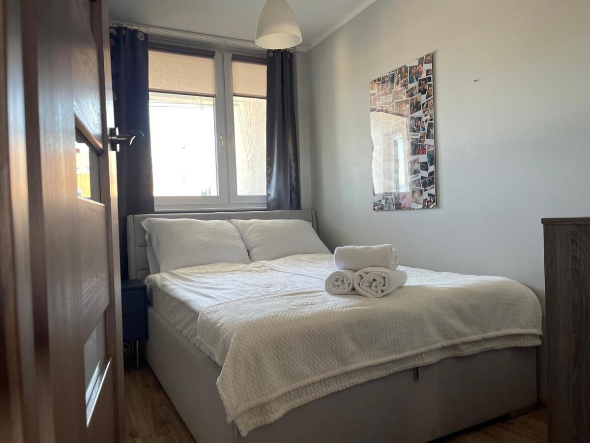 Apartament Z Widokiem เยเลเนียกูรา ภายนอก รูปภาพ